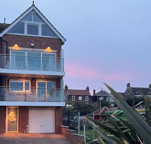 Photo 24- click for photo gallery